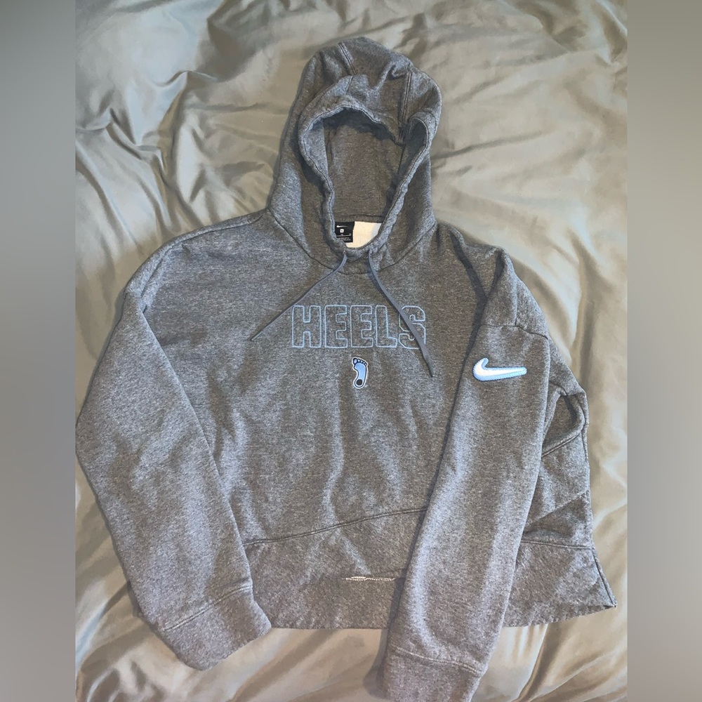 Cropped Nike Hoodie XL
